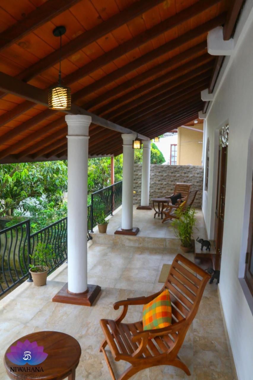 Nivahana Homestay Kandy Exterior foto